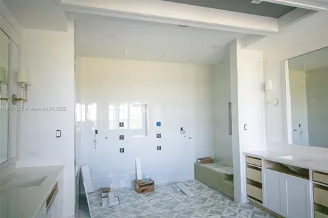 3852 Country Club Lane Fort Lauderdale FL 33308