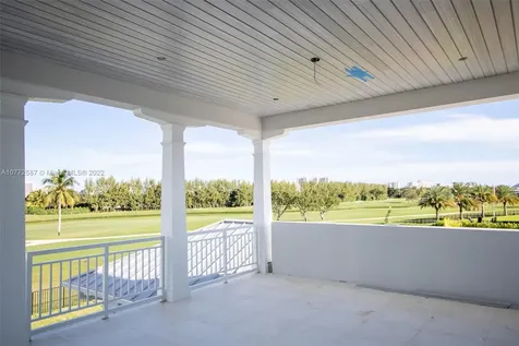 3852 Country Club Lane Fort Lauderdale FL 33308