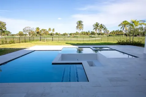 3852 Country Club Lane Fort Lauderdale FL 33308