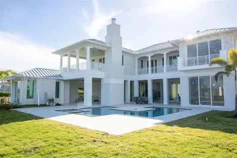 3852 Country Club Lane Fort Lauderdale FL 33308