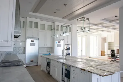 3852 Country Club Lane Fort Lauderdale FL 33308