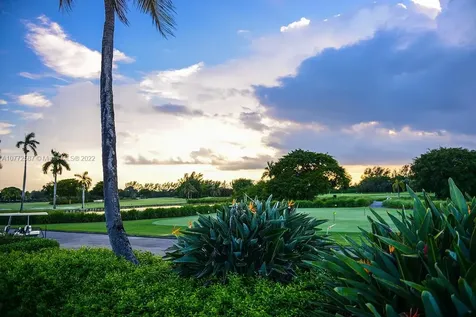 3852 Country Club Lane Fort Lauderdale FL 33308