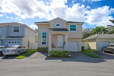 9889 NW 2nd Street Plantation FL 33324