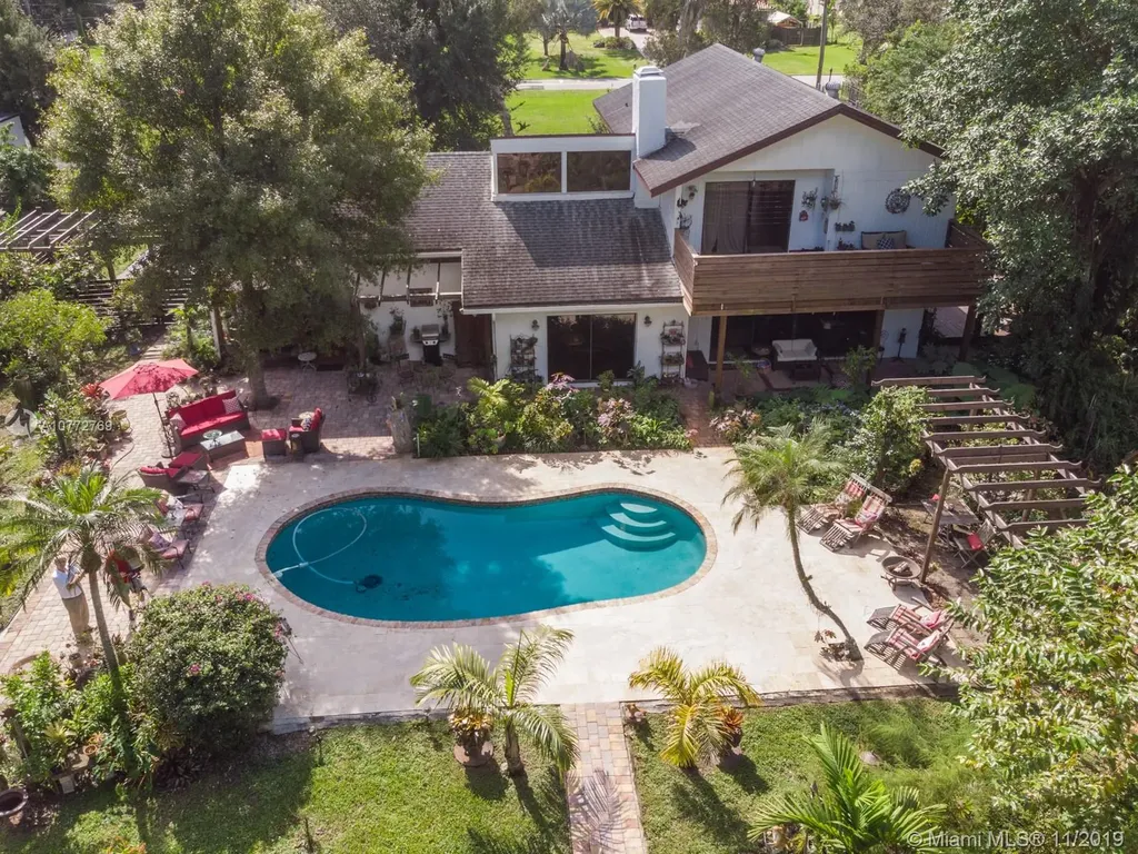 11901 NW 4th Street Plantation FL 33325