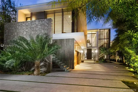 15 Palm Avenue Miami Beach FL 33139