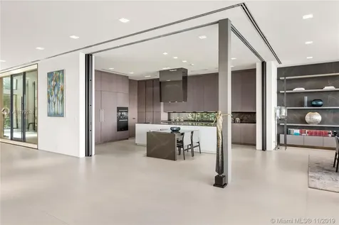 15 Palm Avenue Miami Beach FL 33139