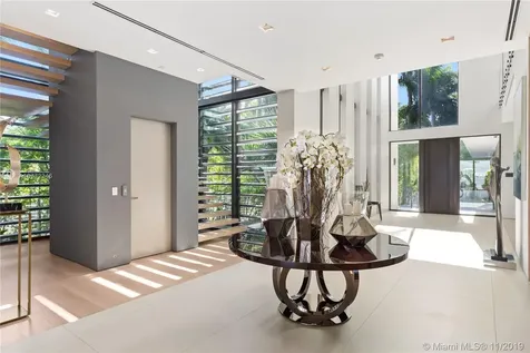 15 Palm Avenue Miami Beach FL 33139