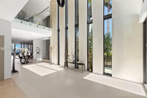 15 Palm Avenue Miami Beach FL 33139