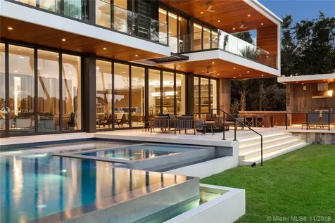 15 Palm Avenue Miami Beach FL 33139
