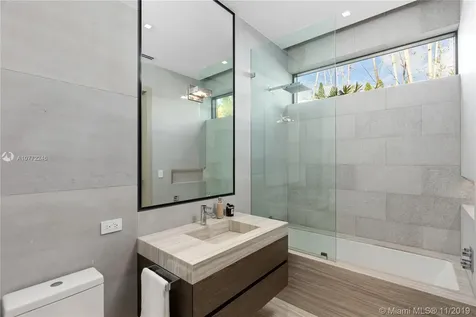 15 Palm Avenue Miami Beach FL 33139