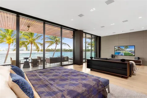 15 Palm Avenue Miami Beach FL 33139