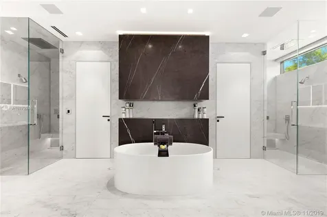 15 Palm Avenue Miami Beach FL 33139