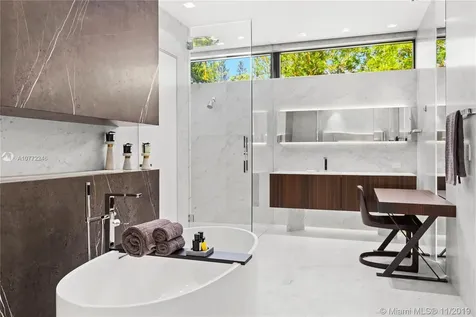 15 Palm Avenue Miami Beach FL 33139