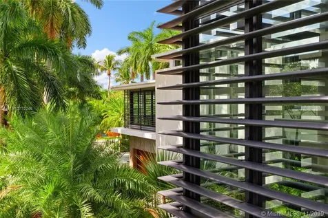 15 Palm Avenue Miami Beach FL 33139
