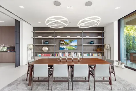 15 Palm Avenue Miami Beach FL 33139