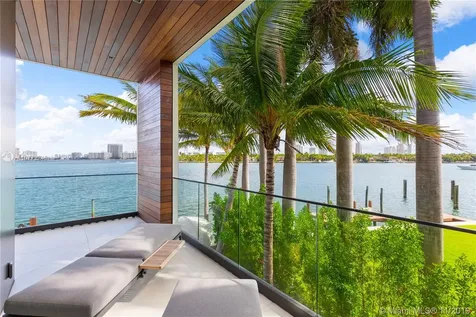 15 Palm Avenue Miami Beach FL 33139
