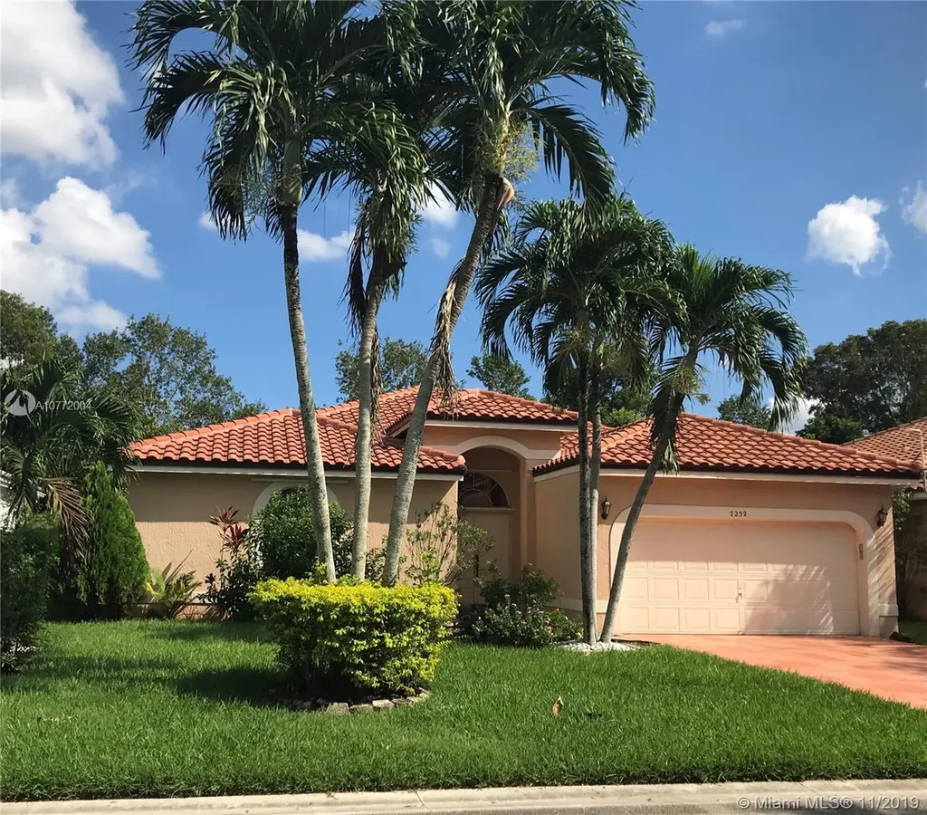 7252 NW 58th Way Parkland FL 33067