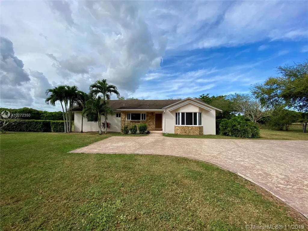 37390 SW 212th Avenue Homestead FL 33034