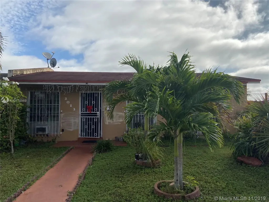 2013 SW 129th Place Miami FL 33175