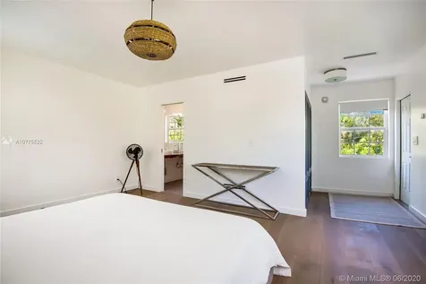 939 W 47th Court Miami Beach FL 33140