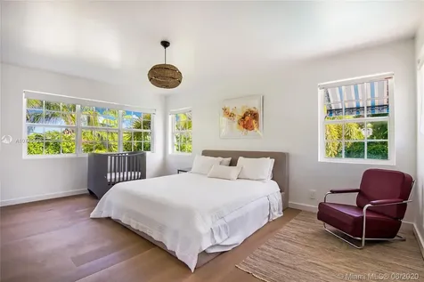 939 W 47th Court Miami Beach FL 33140