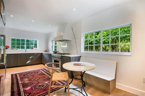 939 W 47th Court Miami Beach FL 33140