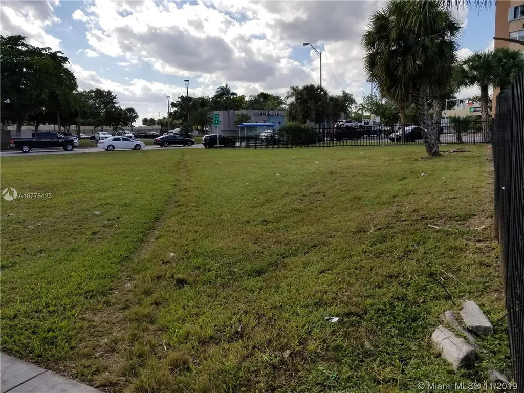 1535 NE 123rd Street North Miami FL 33161