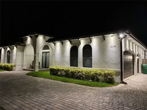 13104 SW 211th Terrace Miami FL 33177