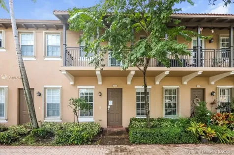 710 SW 147th Avenue Pembroke Pines FL 33027