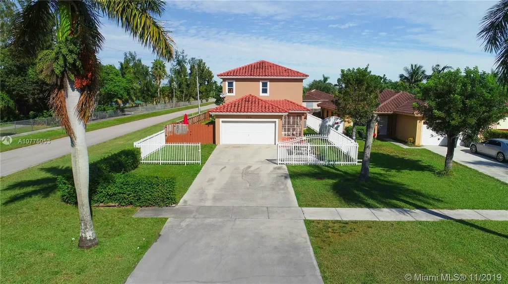896 SW 7th Street Florida City FL 33034