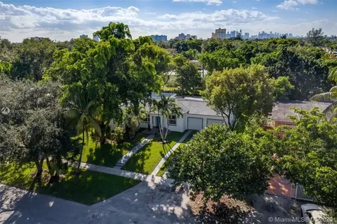 22 NE 89th Street El Portal FL 33138