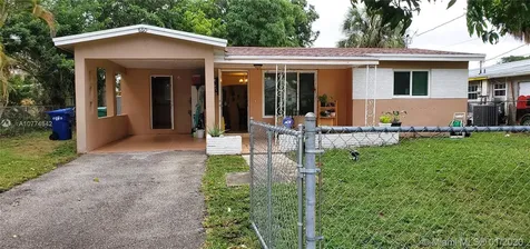 860 NW 38th Avenue Lauderhill FL 33311