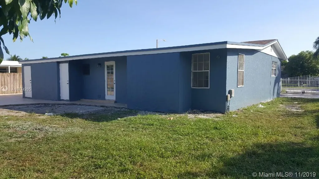 11821 SW 179th Terrace Miami FL 33177