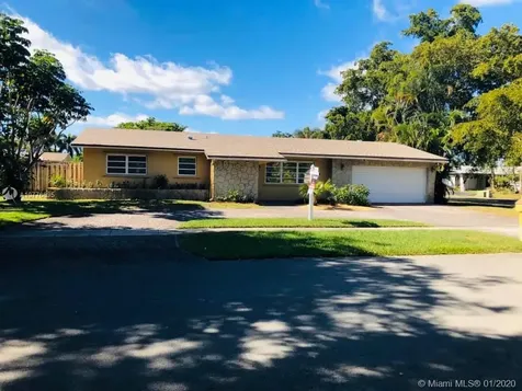 2130 NW 105th Terrace Pembroke Pines FL 33026