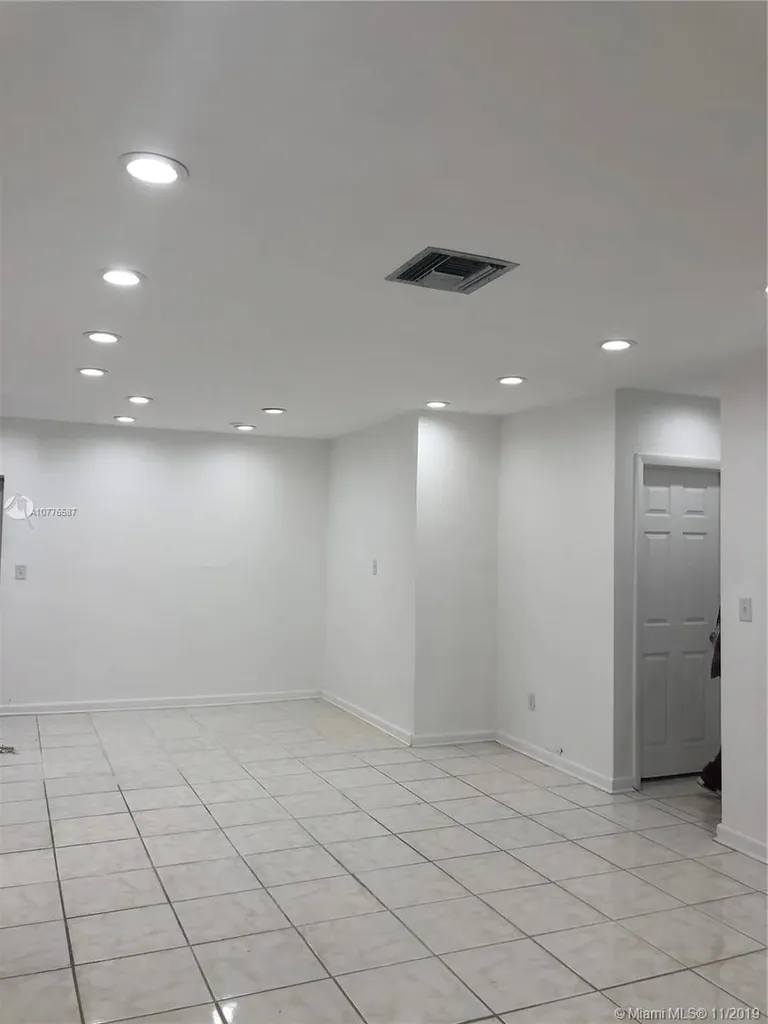 2905 NW 196th Street Miami Gardens FL 33056