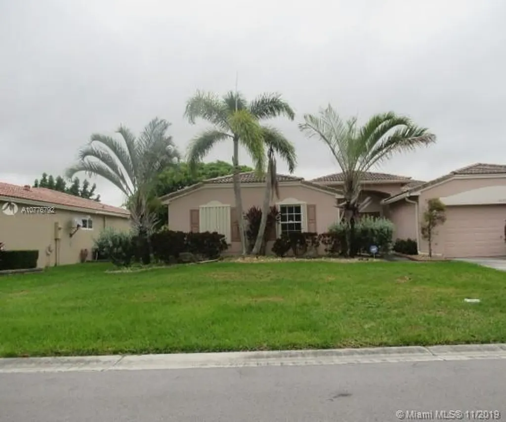 2233 SW 120th Avenue Miramar FL 33025