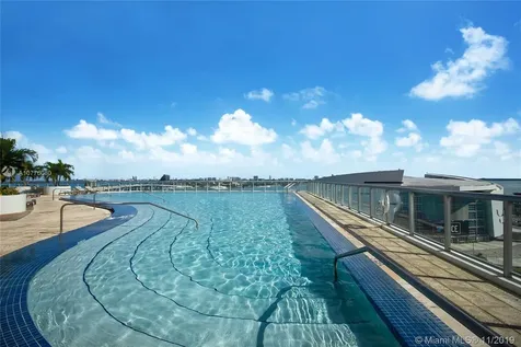 888 Biscayne Boulevard Miami FL 33132