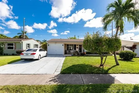 1511 N 31st Road Hollywood FL 33021