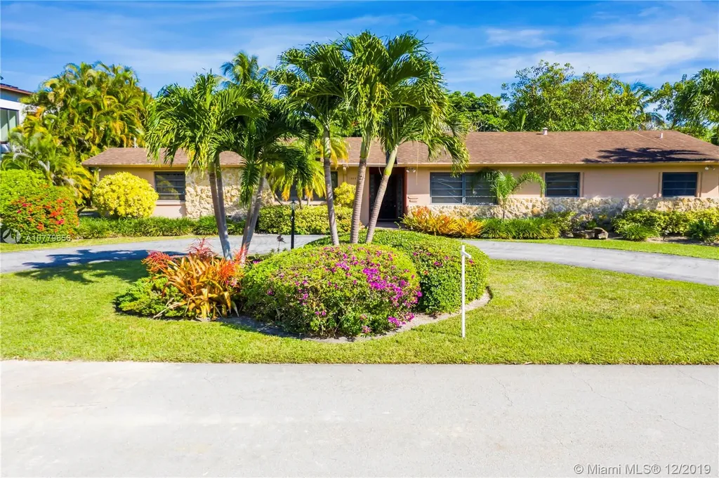 13805 SW 74th Court Palmetto Bay FL 33158