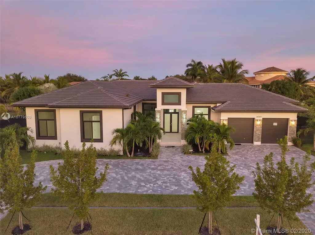 19745 SW 135th Avenue Miami FL 33177
