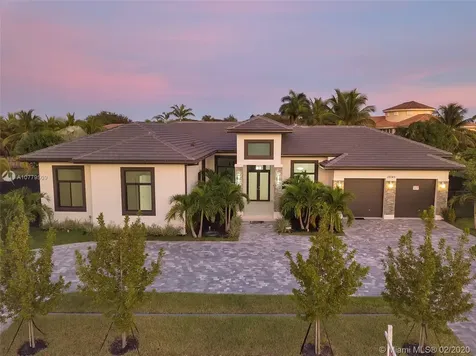 19745 SW 135th Avenue Miami FL 33177