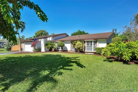 8461 SW 181st Street Palmetto Bay FL 33157
