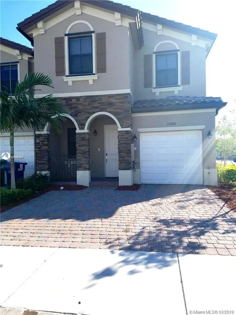 11480 SW 251st Street Homestead FL 33032