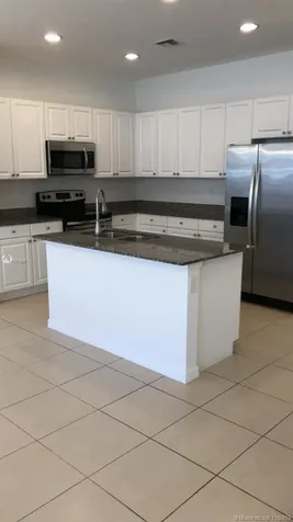 635 NE 193rd Street Miami FL 33179