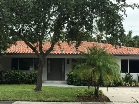 1106 Polk Street Hollywood FL 33019