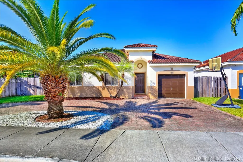 22962 SW 107th Avenue Miami FL 33170