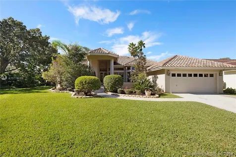 4902 NW 105th Drive Coral Springs FL 33076