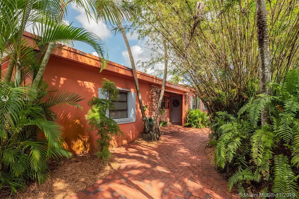 7551 SW 59th Street Miami FL 33143