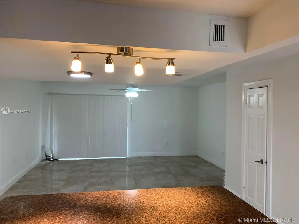 5481 NW 171st Terrace Miami Gardens FL 33055