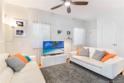 1414 Adams Street Hollywood FL 33020